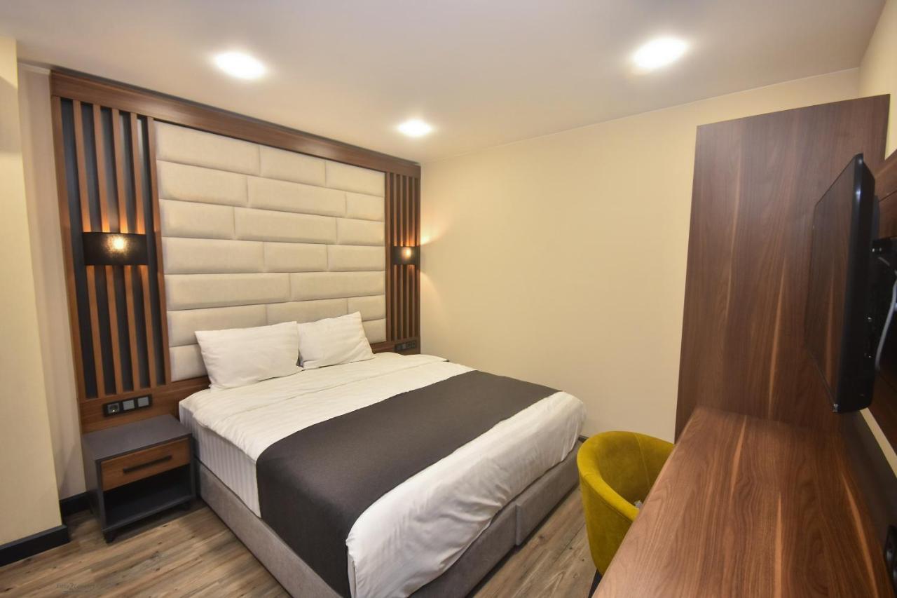 Отель Batumi View Luxury Экстерьер фото