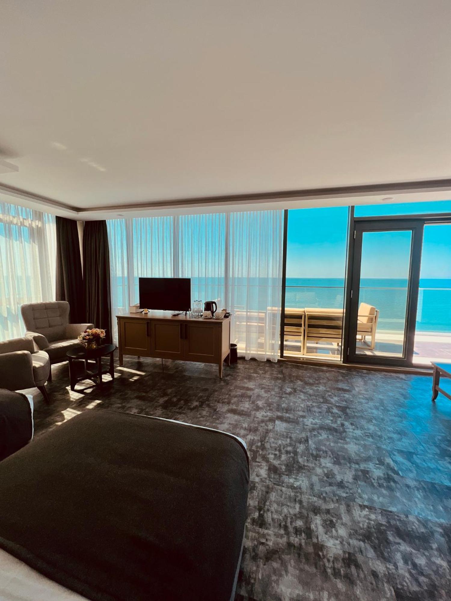 Отель Batumi View Luxury Экстерьер фото